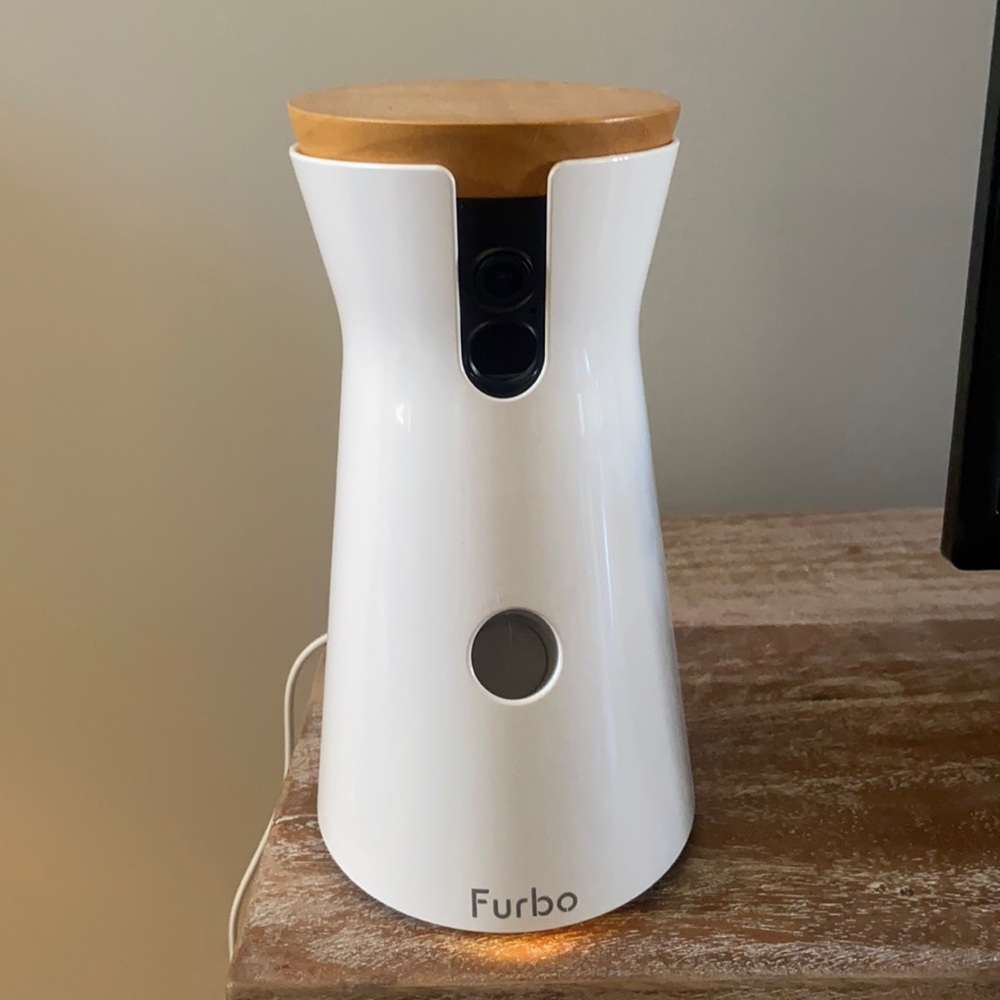 Furbo dog camera! Like new!!